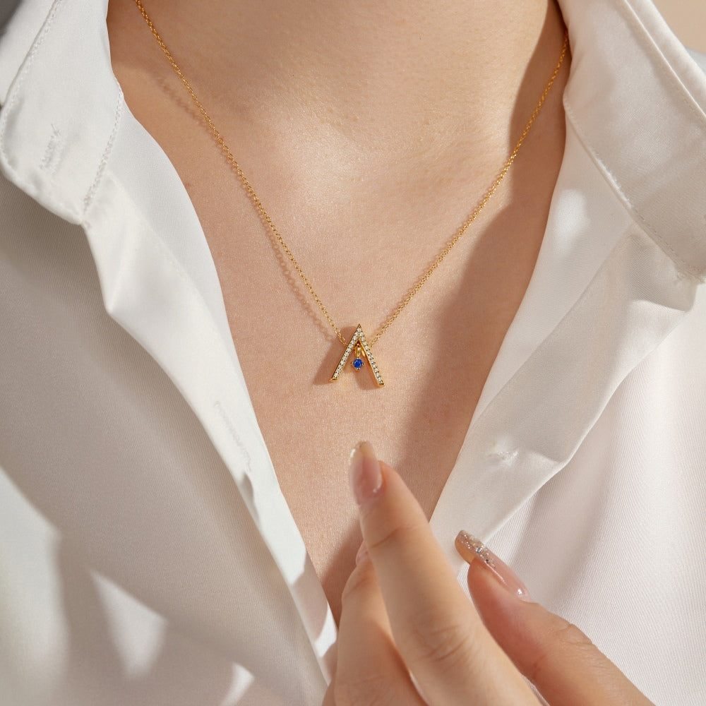 [CharmAmor]Sparkling "A" Shape Necklace