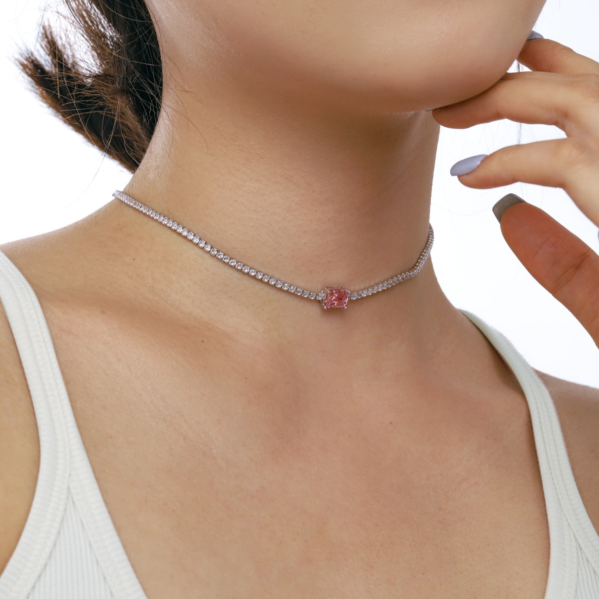 [CharmAmor]2.0 carat Ornate Emerald Cut Necklace
