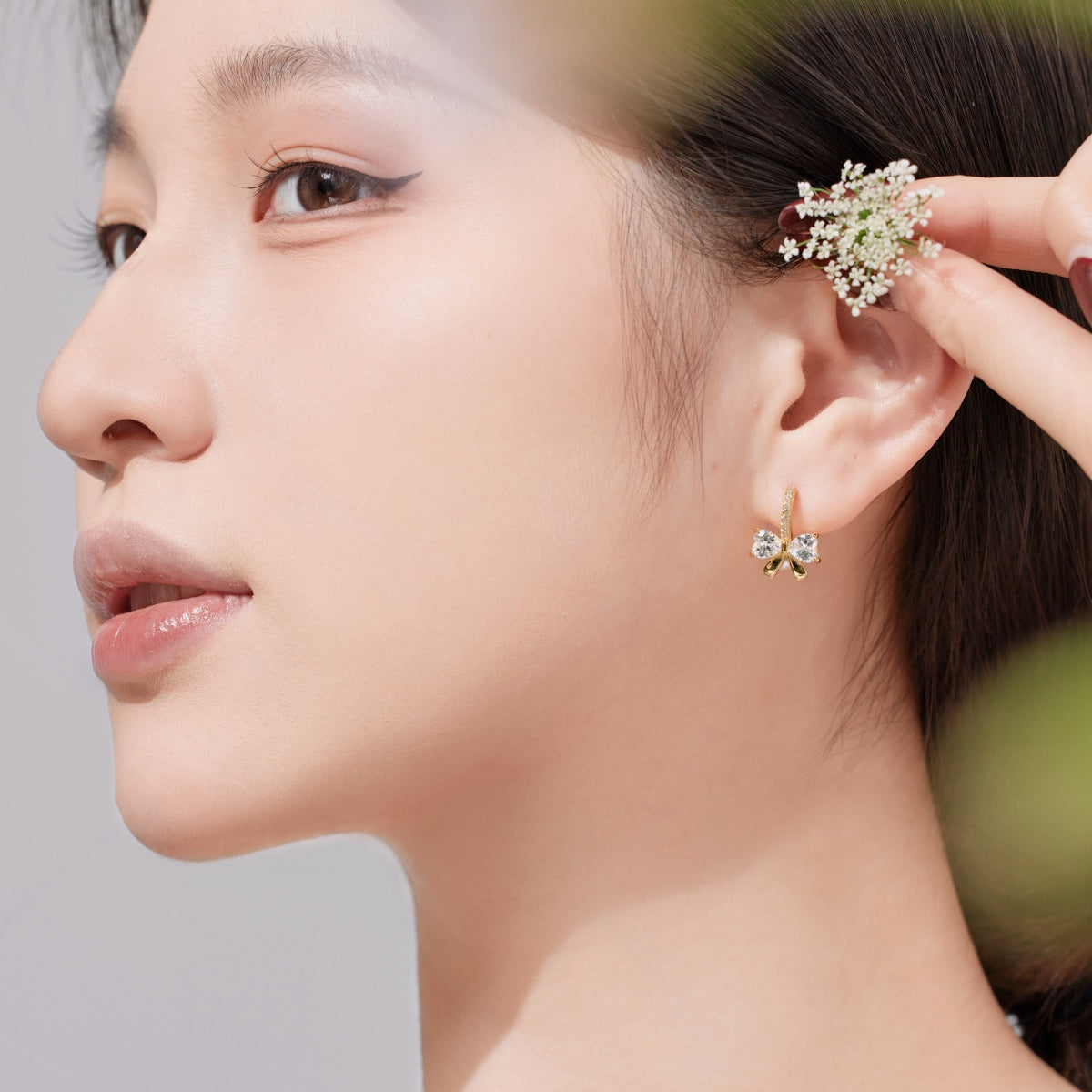 [CharmAmor]Exquisite Earrings With Heart-Shaped Bow Design
