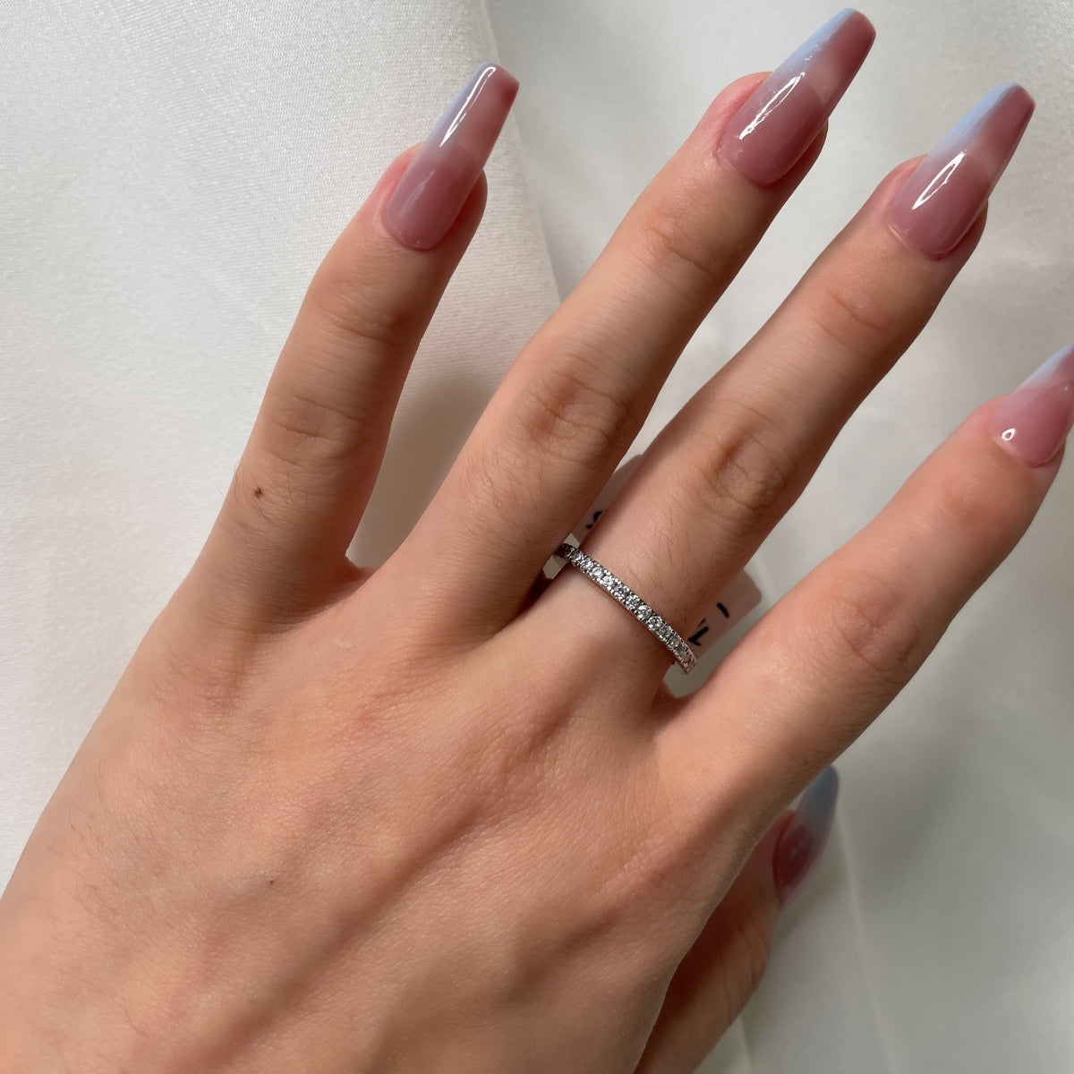 [CharmAmor]Delicate Sparkling Round Cut Daily Ring