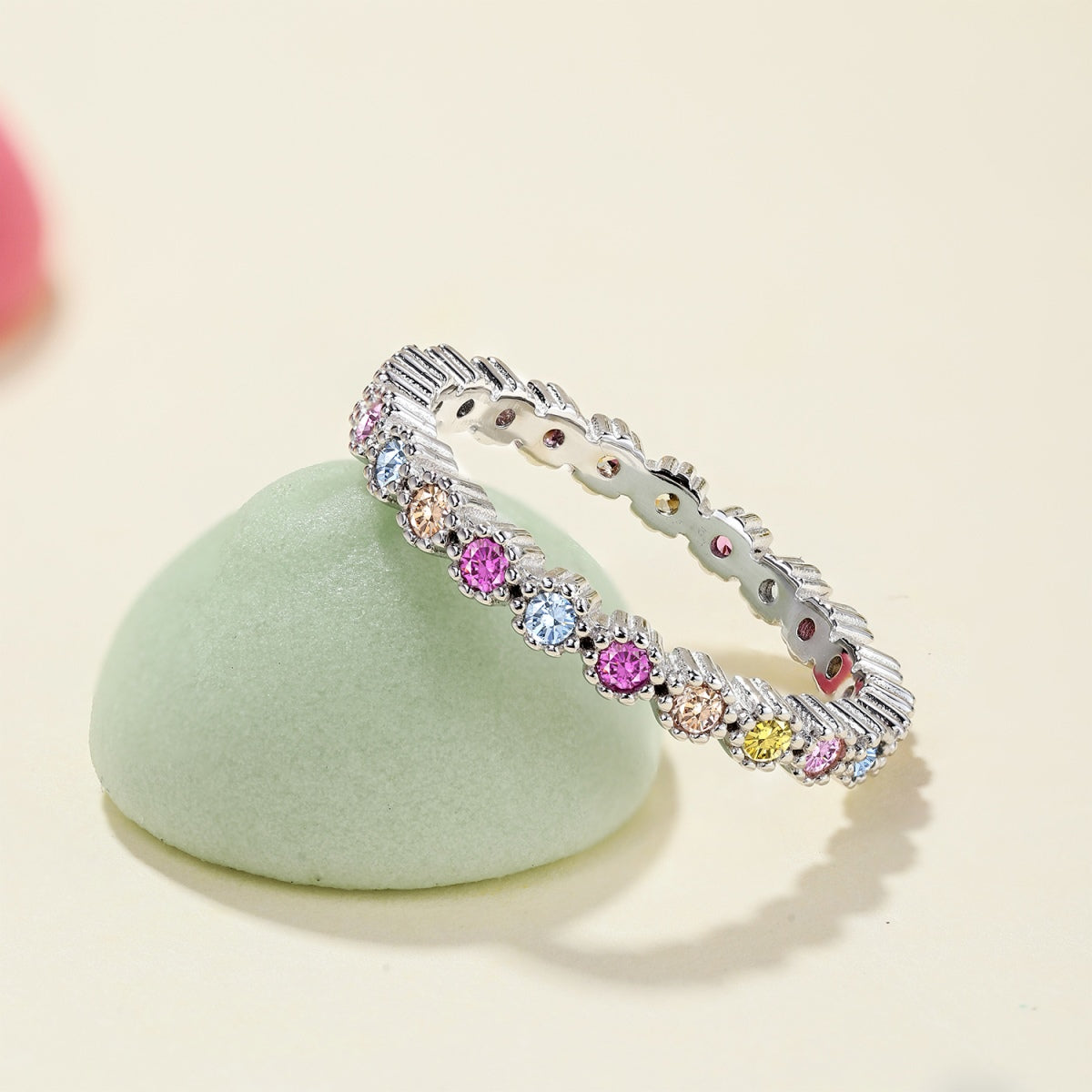 [CharmAmor]Unique Scintillating Round Cut Daily Ring