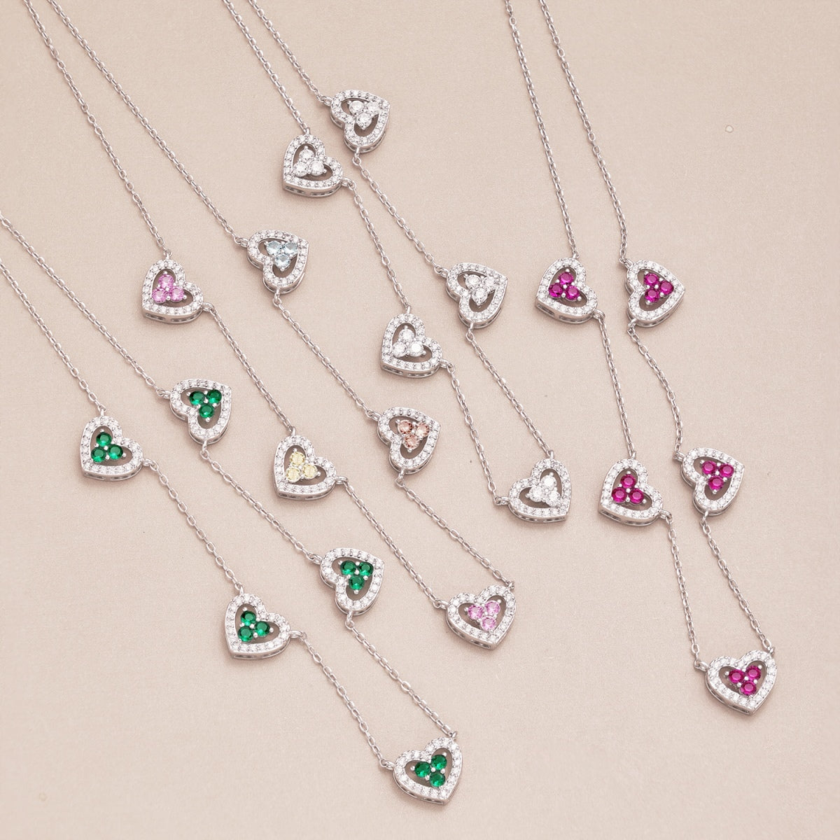 [CharmAmor]Sparkling Five Heart Necklace