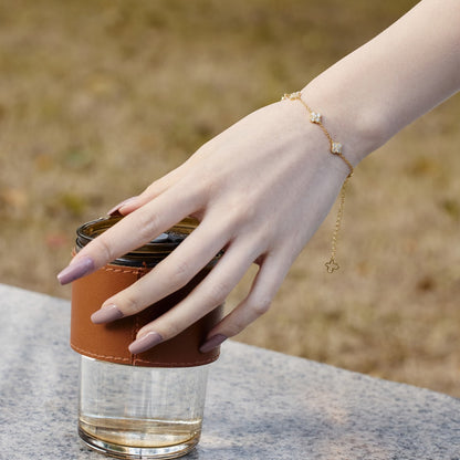 [CharmAmor]Four-Leaf Clover Hollow Butterfly Bracelet