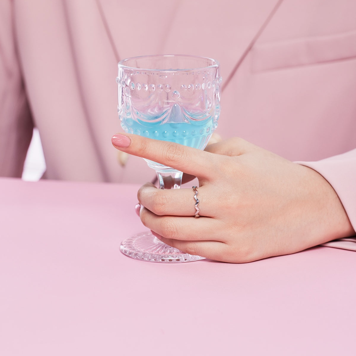[CharmAmor]Ornate Vibrant Round Cut Daily Ring