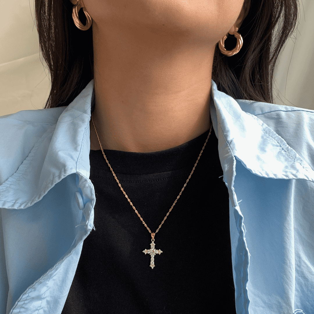 [CharmAmor]Delicate Cross Shape Necklace