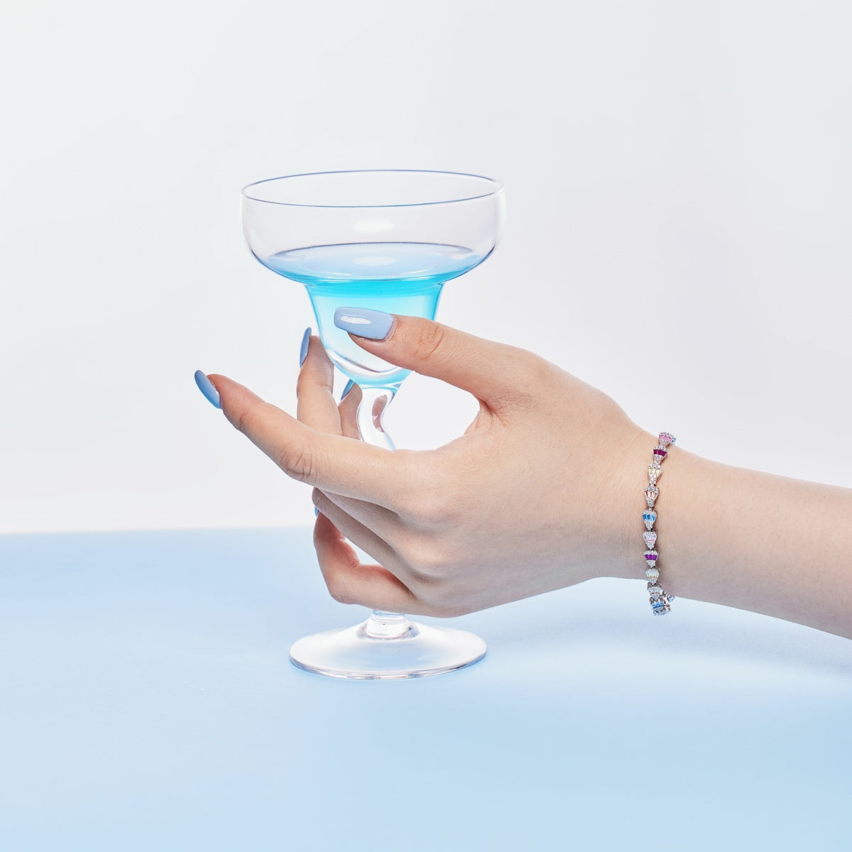 [CharmAmor]Radiant Water Drop Shape Daily Bracelet
