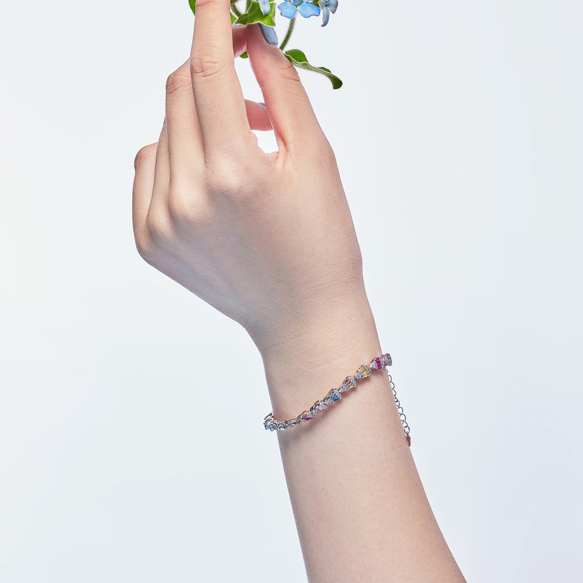 [CharmAmor]Radiant Water Drop Shape Daily Bracelet