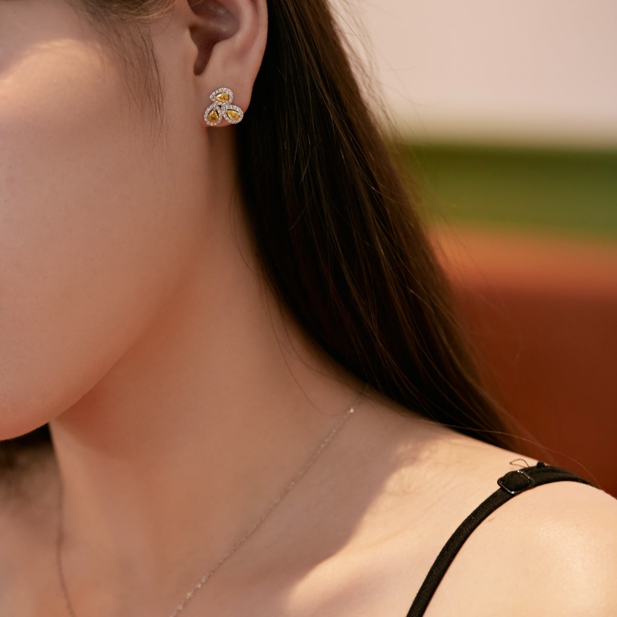 [CharmAmor]Ornate Flower Shape Pear Cut Lover Earrings