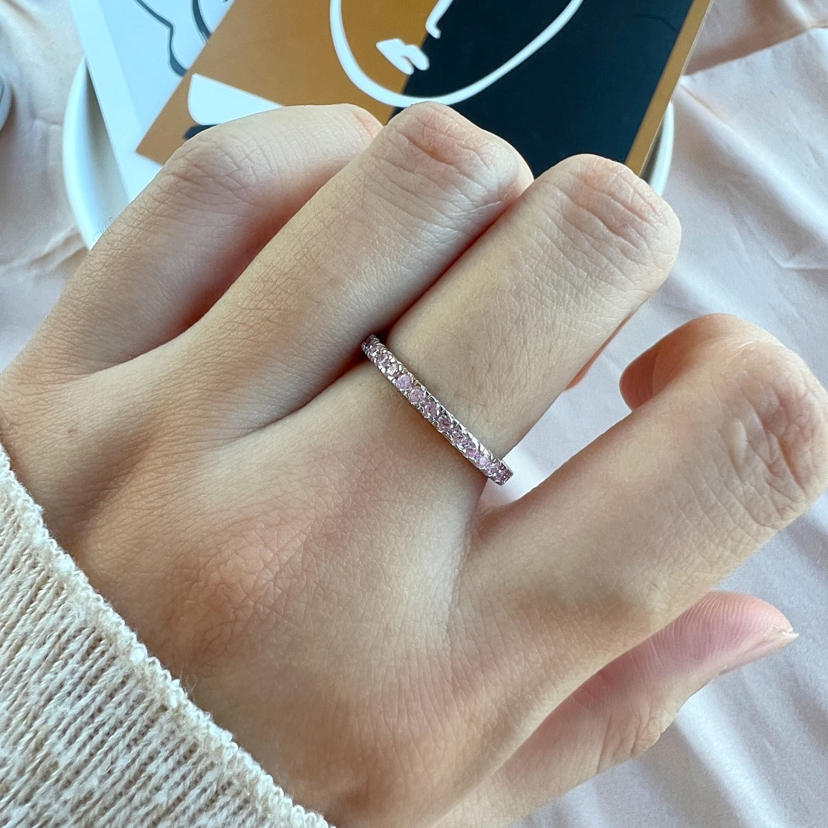 [CharmAmor]Delicate Sparkling Round Cut Daily Ring