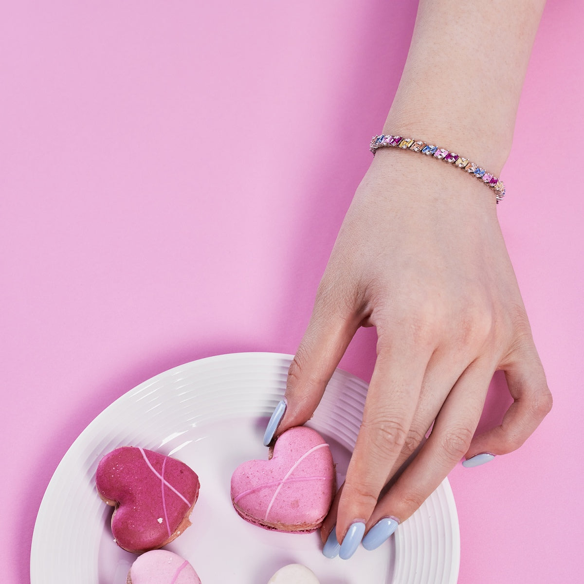 [CharmAmor]Ornate Sparkling Multi Cut Party Bracelet