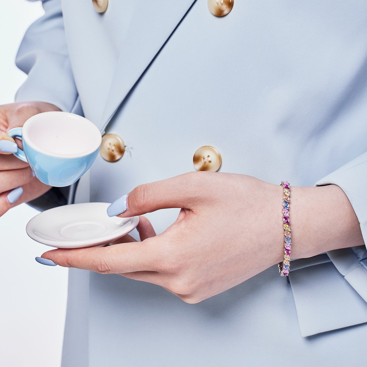 [CharmAmor]Ornate Sparkling Multi Cut Party Bracelet