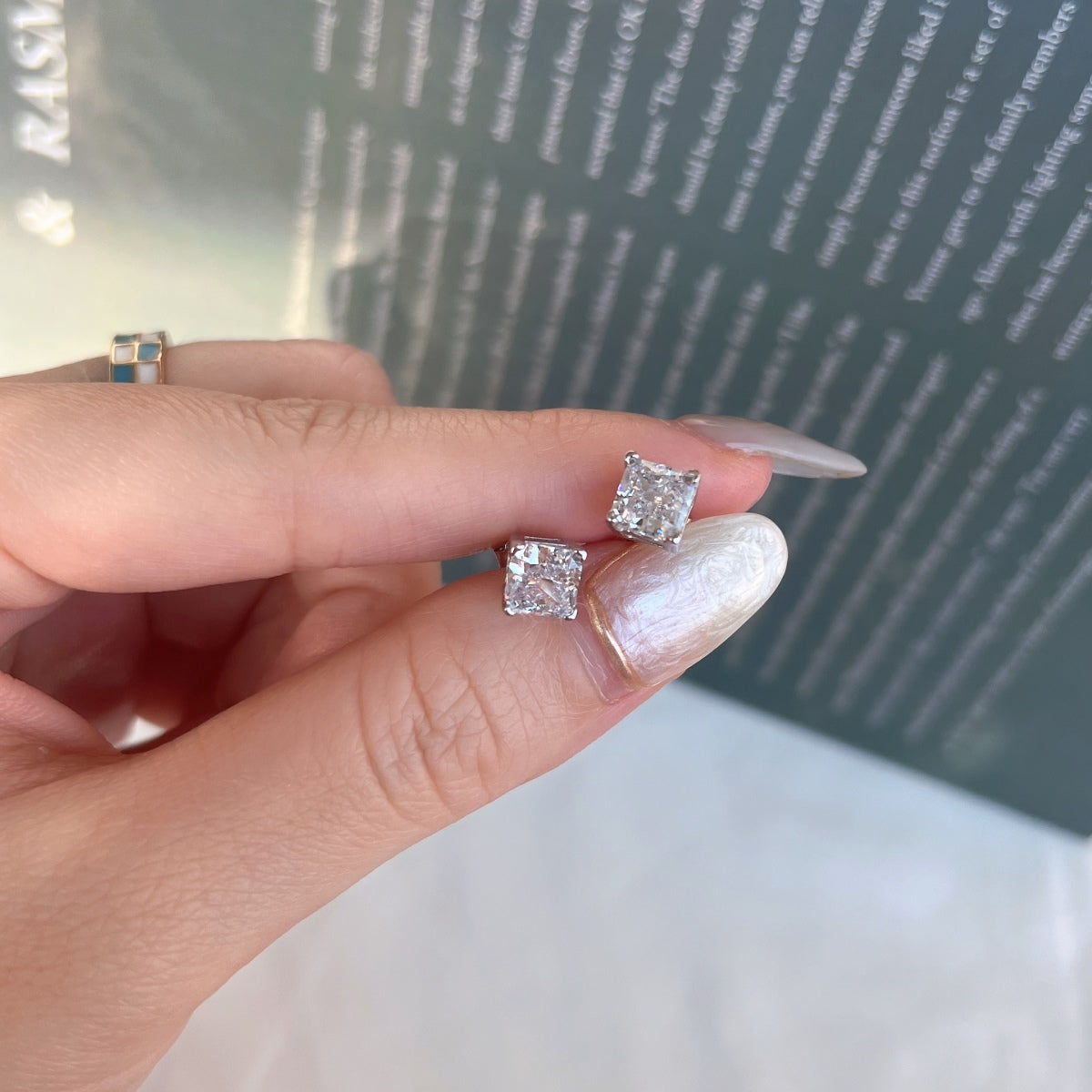[CharmAmor]1.0 Carat Radiant Princess Cut Wedding Earrings