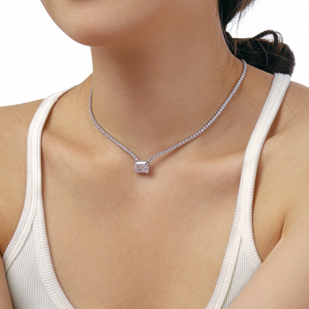 [CharmAmor]4.0 Carat Elegant Radiant Cut Necklace
