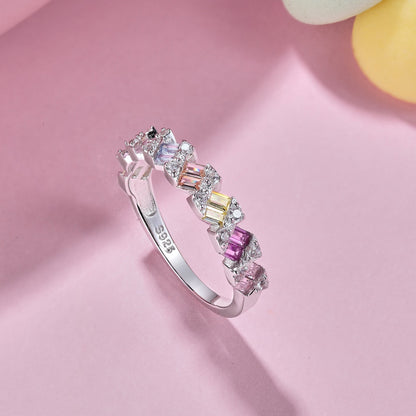 [CharmAmor]Delicate Vibrant Emerald Cut Daily Ring