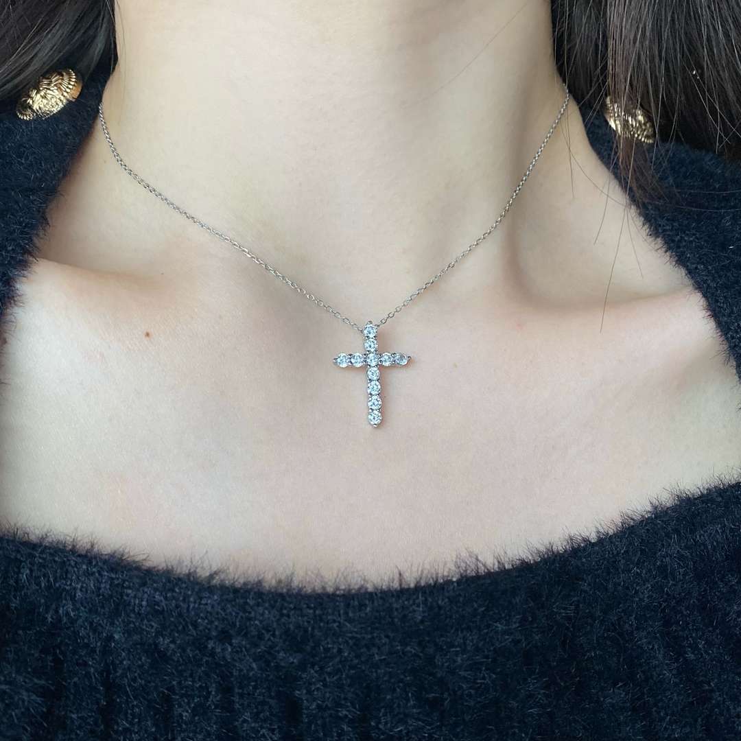 [CharmAmor]Unique Cross Shape Necklace