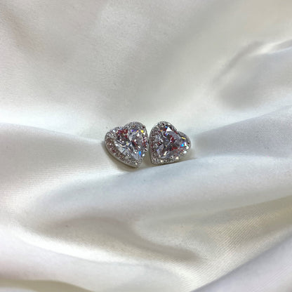 [CharmAmor]Sparkling Heart Shape Lover Earrings