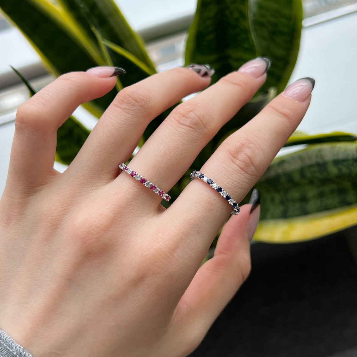 [CharmAmor]Exquisite Colorful Round Cut Tennis Ring