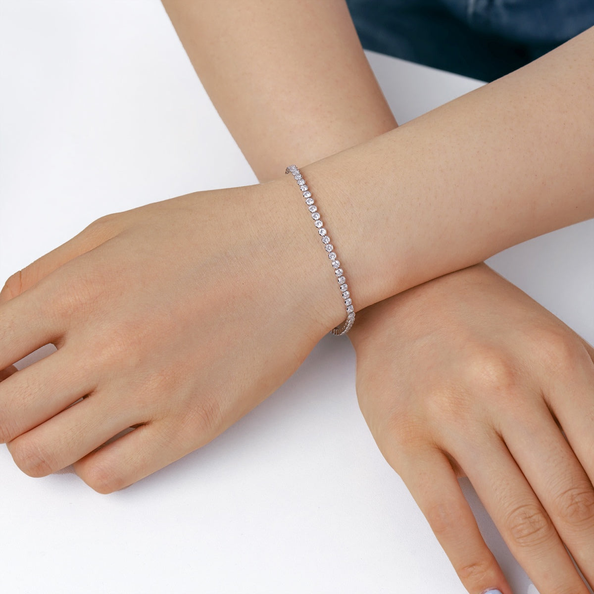 [CharmAmor]Dazzling Sparkling Round Cut Daily Bracelet