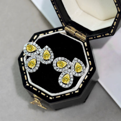 [CharmAmor]Ornate Flower Shape Pear Cut Lover Earrings