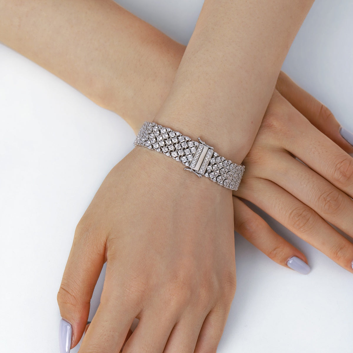 [CharmAmor]Ornate Elegant Round Cut Party Bracelet