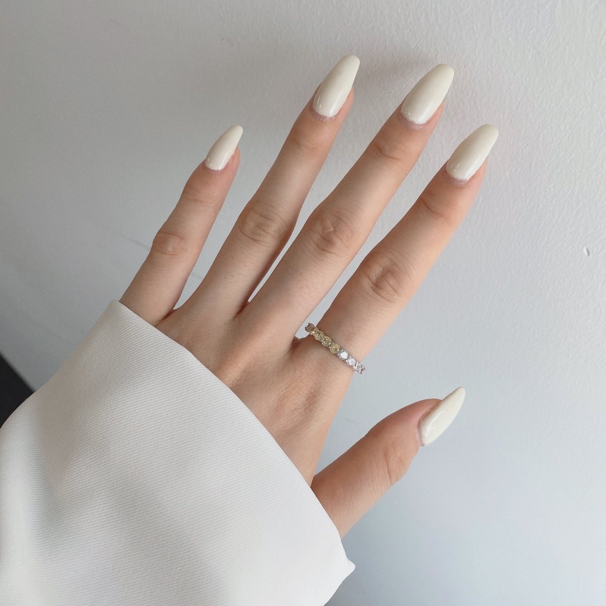 [CharmAmor]Sparkling Round Cut Tennis Ring