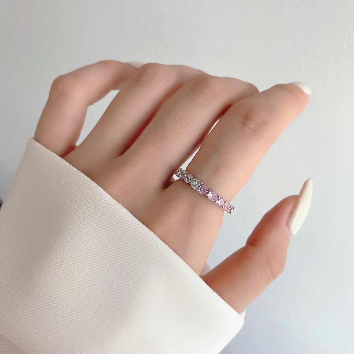 [CharmAmor]Sparkling Round Cut Tennis Ring