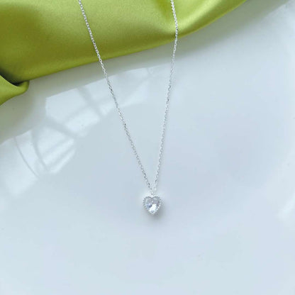 [CharmAmor]Ornate Heart Shape Necklace