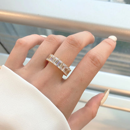 [CharmAmor]0.75 Carat Elegant Emerald Cut Tennis Ring