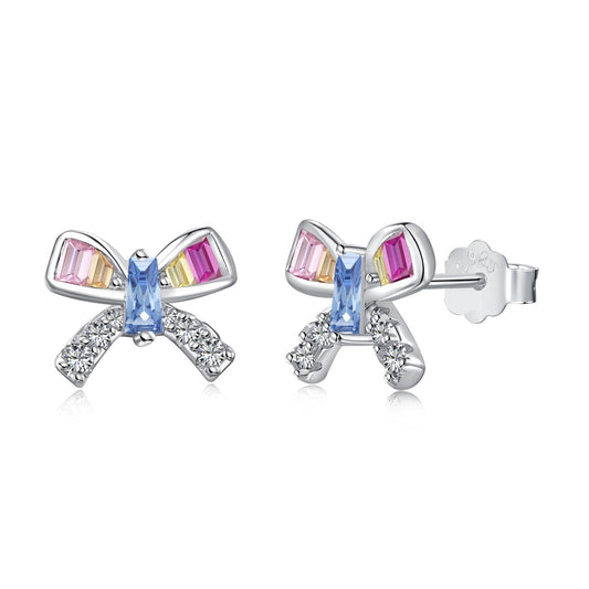 [CharmAmor]Ornate Butterfly Shape Daily Earrings