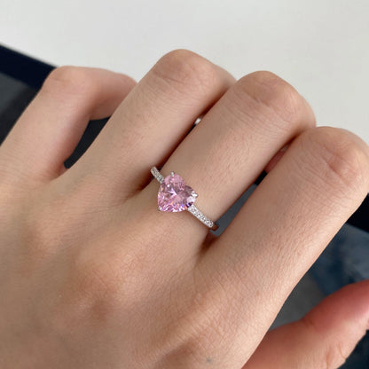 [CharmAmor]2.0 Carat Dazzling Lustrous Heart Cut Lover Ring
