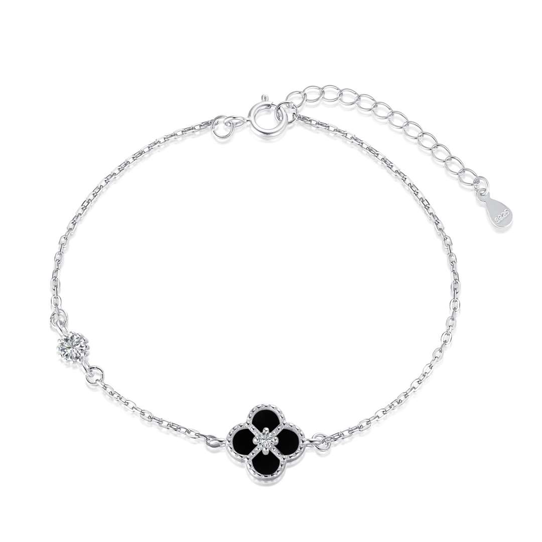 [CharmAmor]Delicate Four Leaf Clover Bracelet