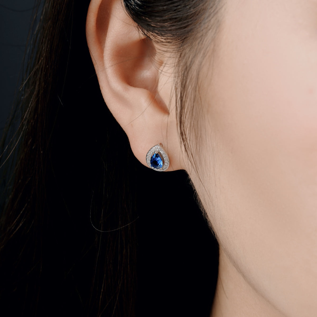 [CharmAmor]Luxurious Water Drop Shape Earrings