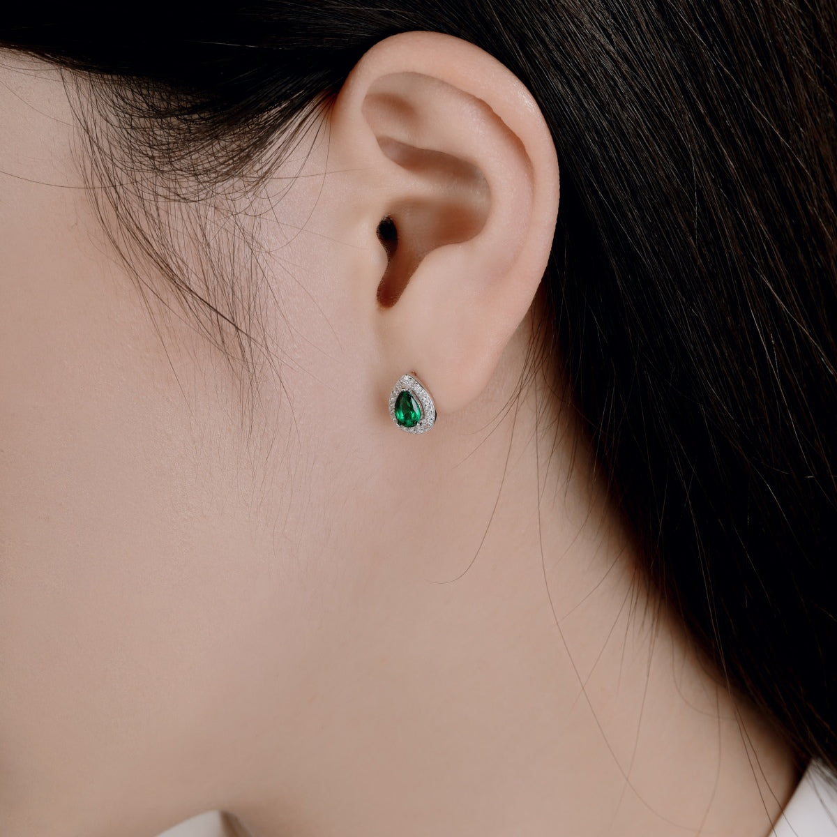 [CharmAmor]Luxurious Water Drop Shape Earrings