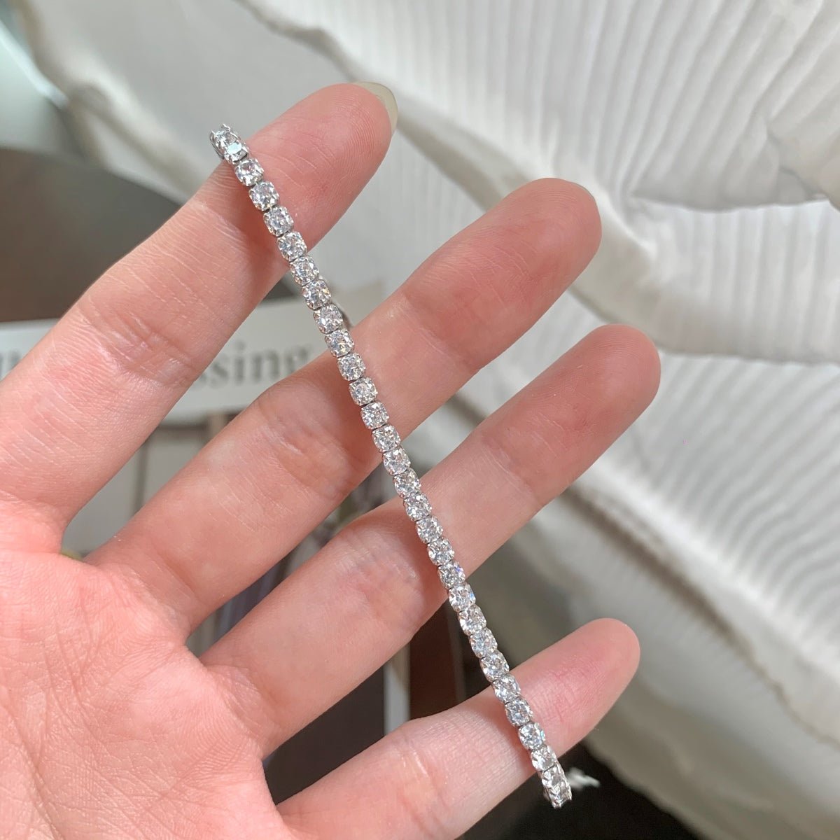 [CharmAmor]Sparkling Round Cut Daily Bracelet