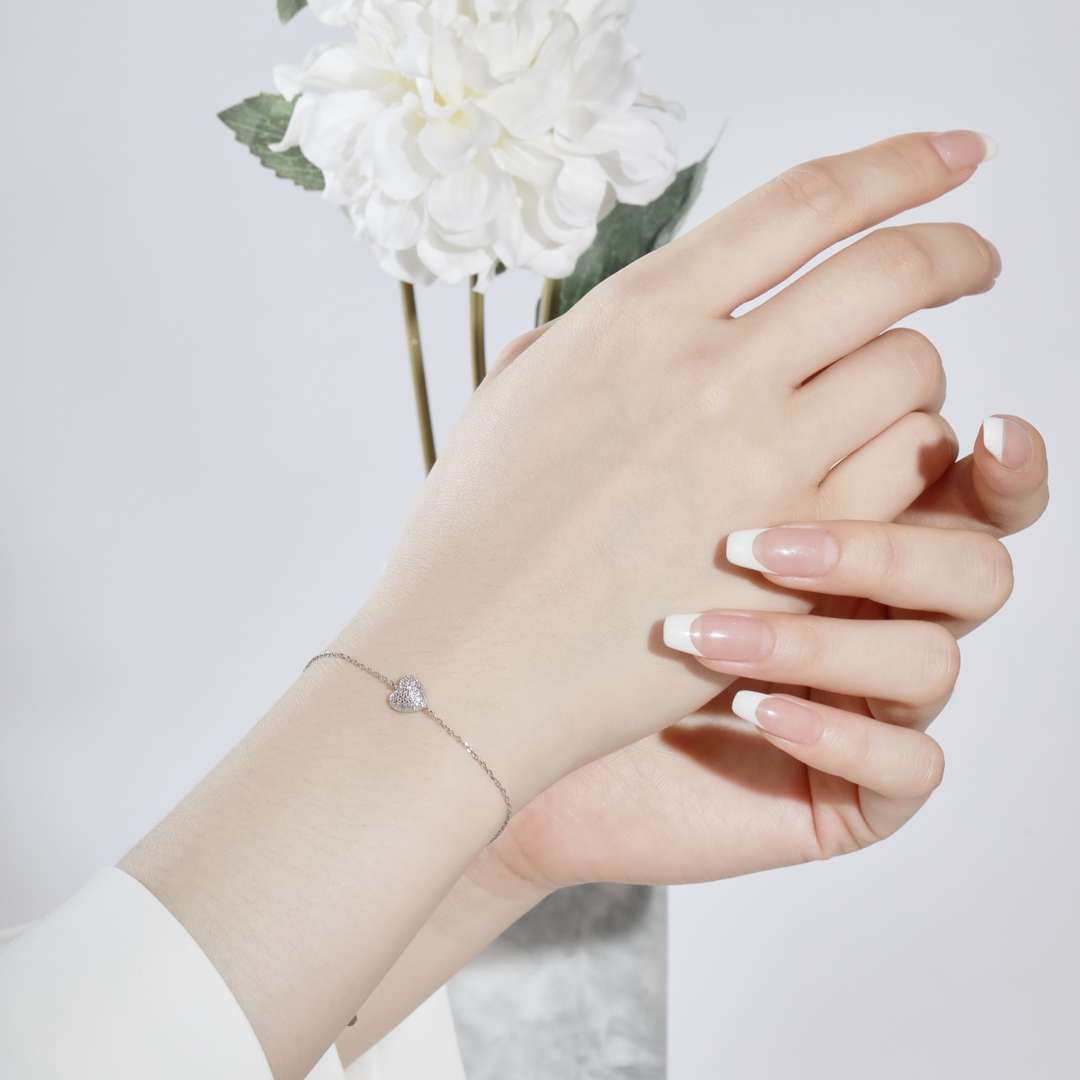 [CharmAmor]Heart-Shaped Gentle and Versatile Bracelet