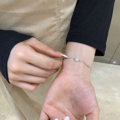 [CharmAmor]Dazzling Round Cut Shape Bracelet