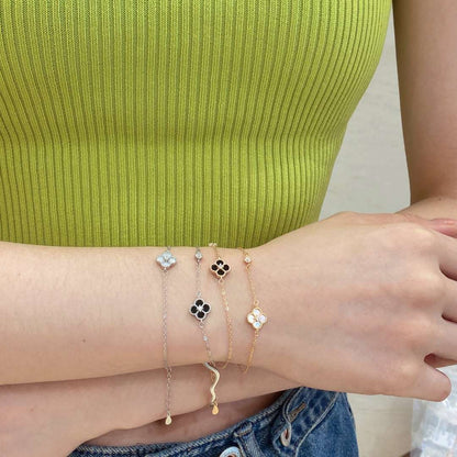 [CharmAmor]Delicate Four Leaf Clover Bracelet