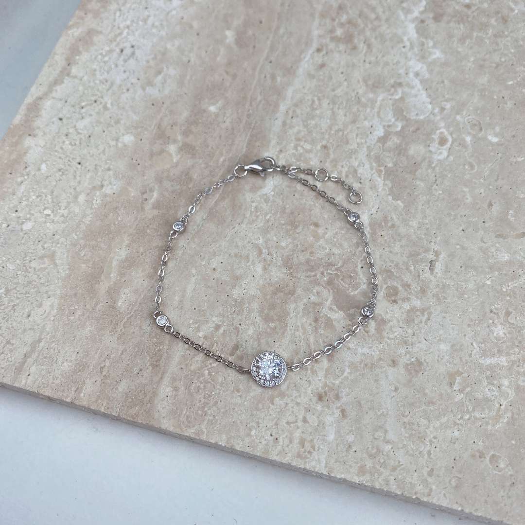 [CharmAmor]Dazzling Round Cut Shape Bracelet