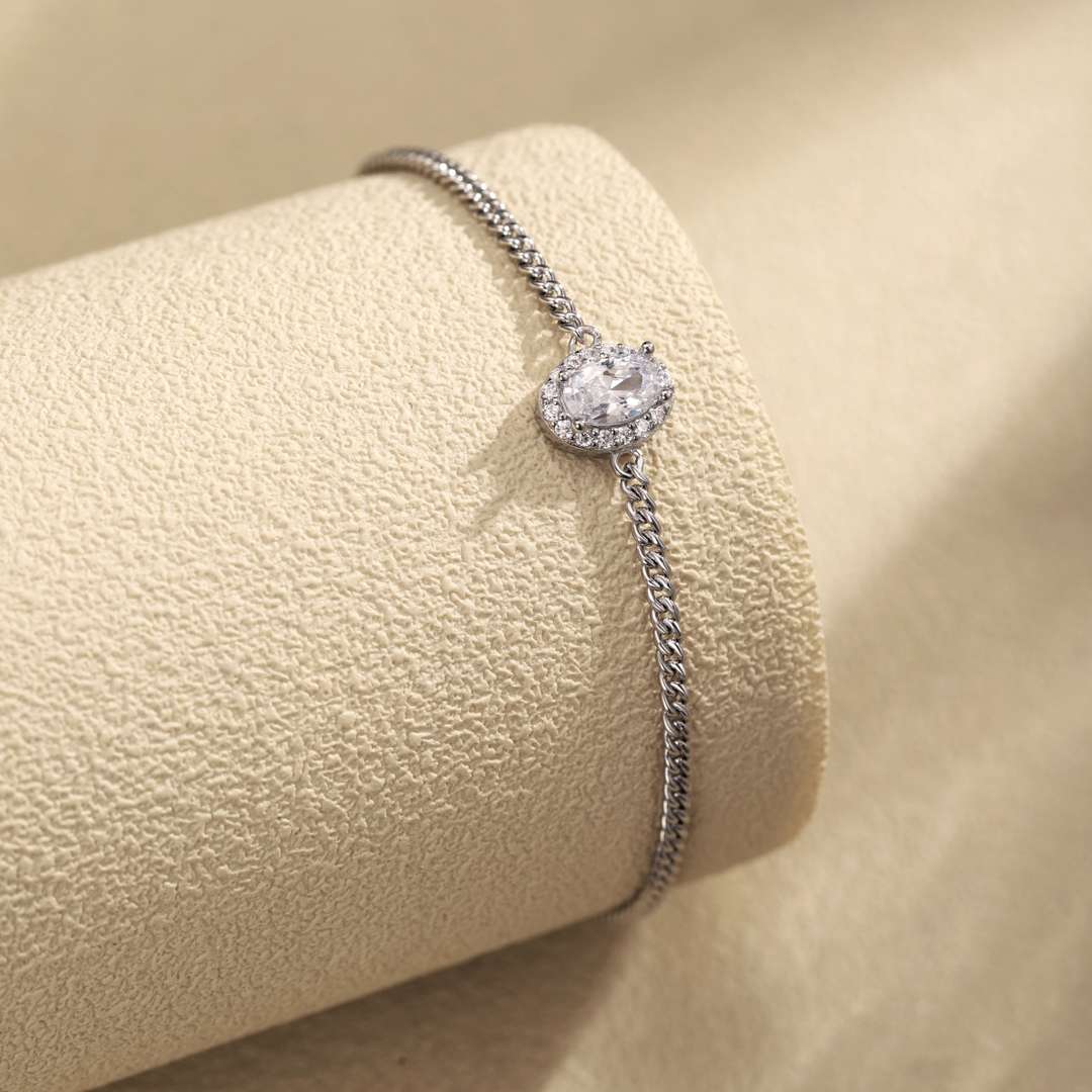 [CharmAmor]Exquisite Oval Shape Bracelet