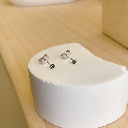 [CharmAmor]Delicate Solitaire Earrings