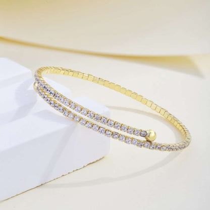 [CharmAmor]Row of Diamonds Round Fashion Bracelet