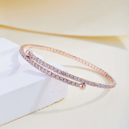 [CharmAmor]Row of Diamonds Round Fashion Bracelet