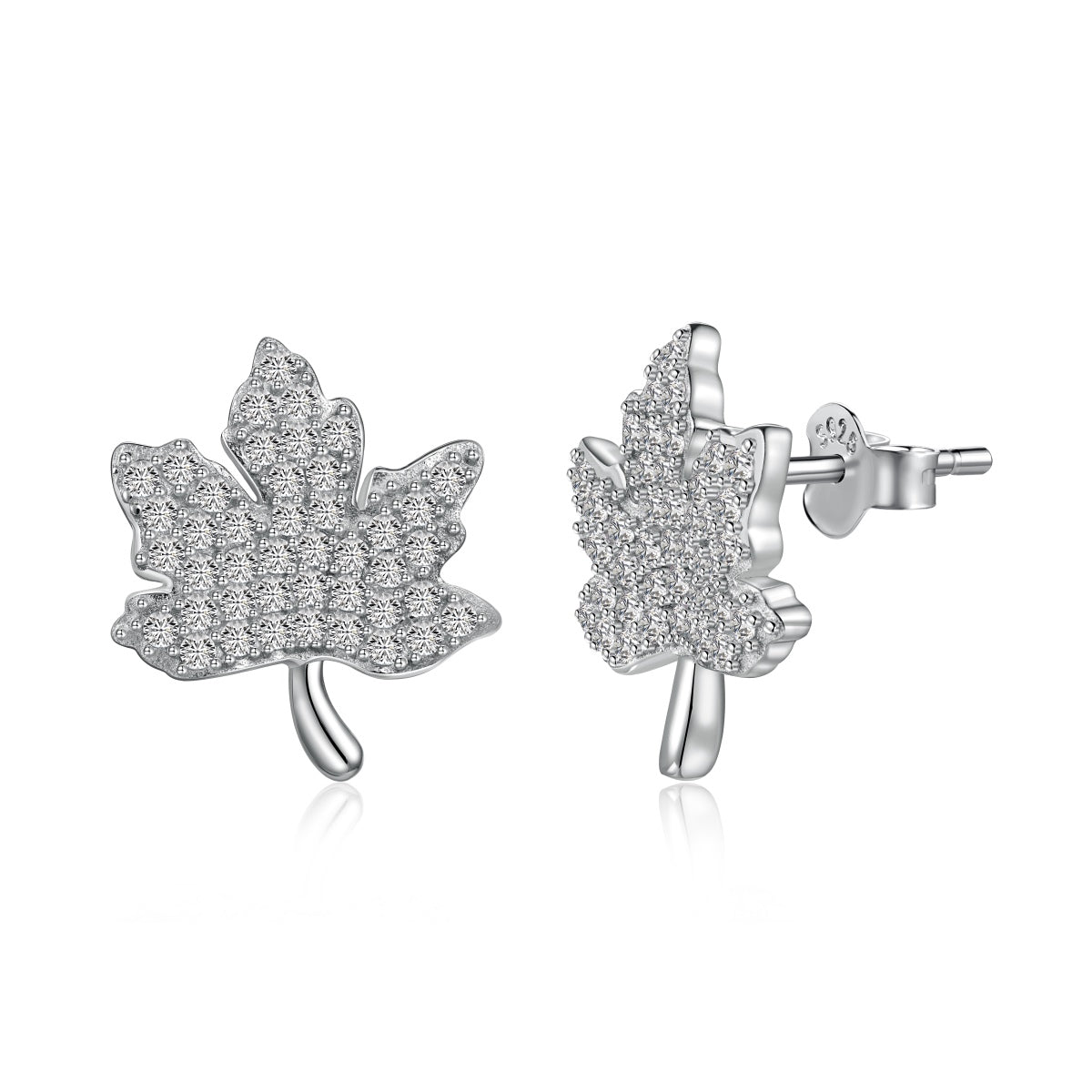 [CharmAmor]Exquisite Maple Leaf Design Earrings