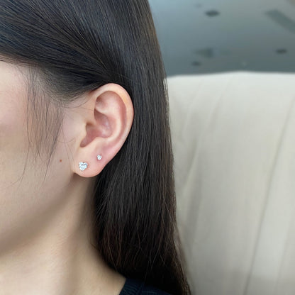 [CharmAmor]Sparkling Heart Shaped Simple Earrings