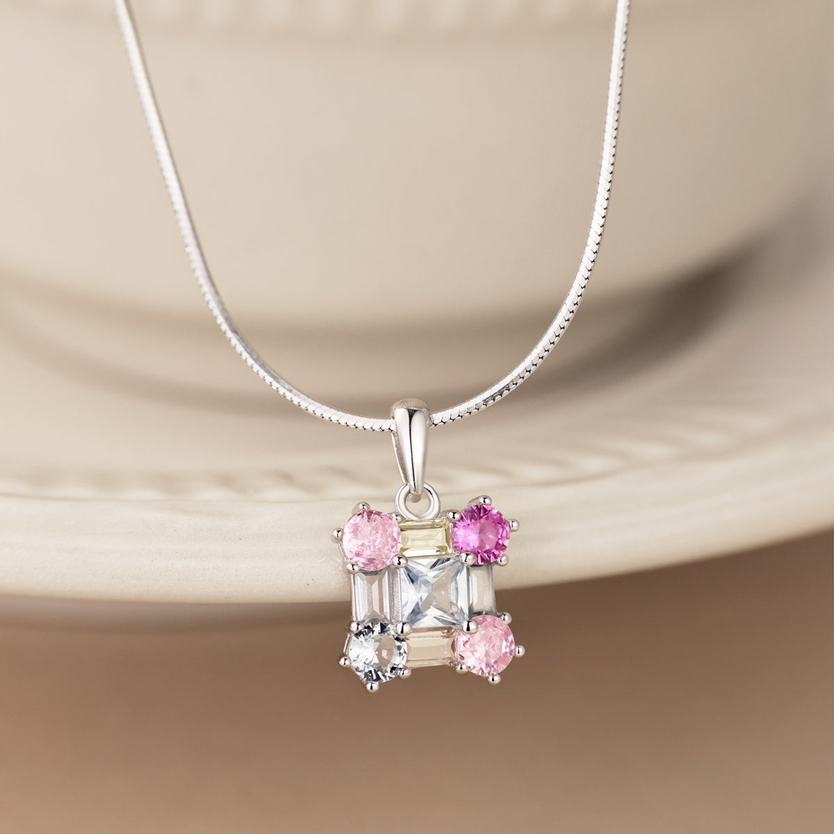 [CharmAmor]Gorgeous Multi Colorful Necklace