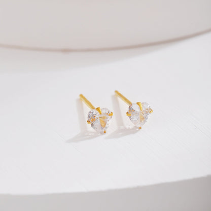 [CharmAmor]Sparkling Heart Shaped Simple Earrings