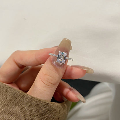 [CharmAmor]2.0 Carat Scintillating Ornate Radiant Cut Party Ring