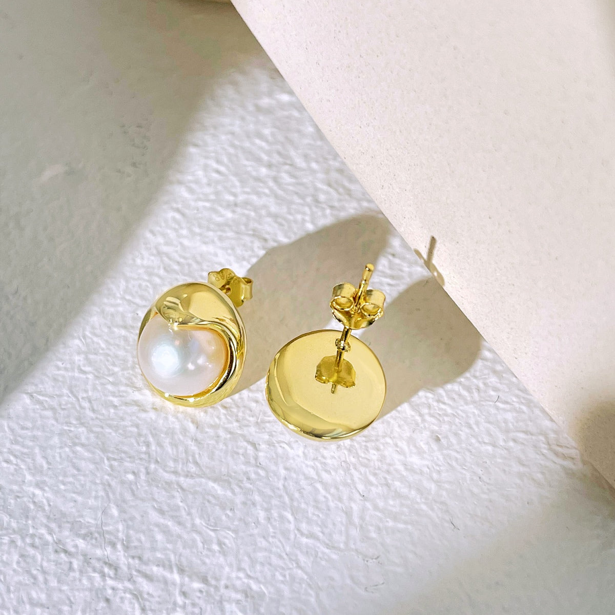 [CharmAmor]Dainty Bread Pearl Earrings