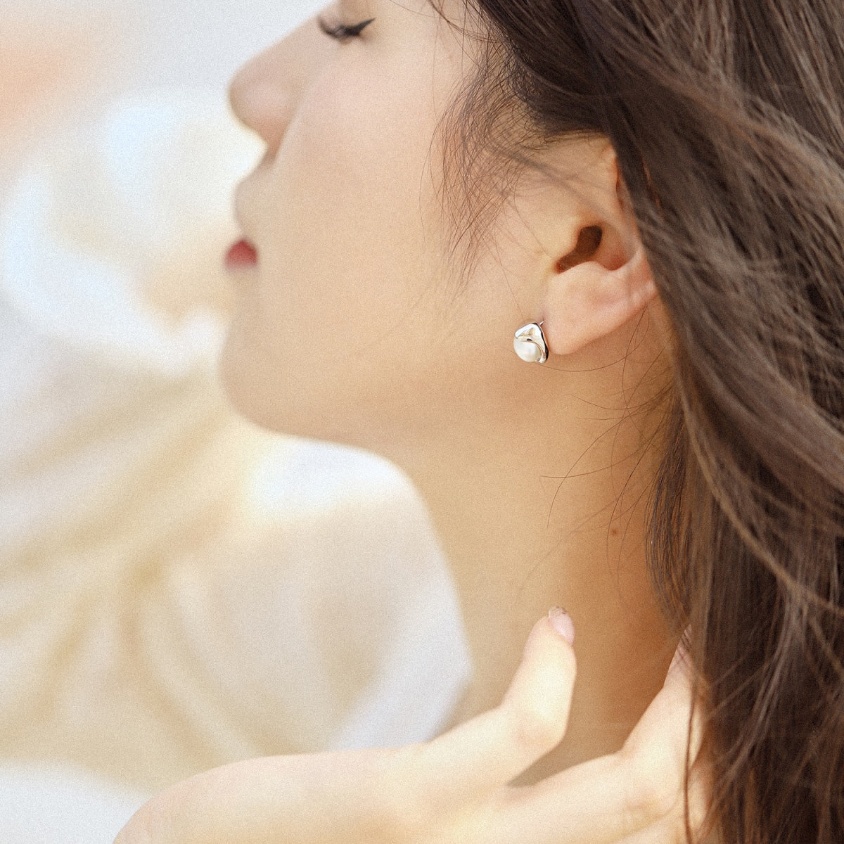 [CharmAmor]Dainty Bread Pearl Earrings