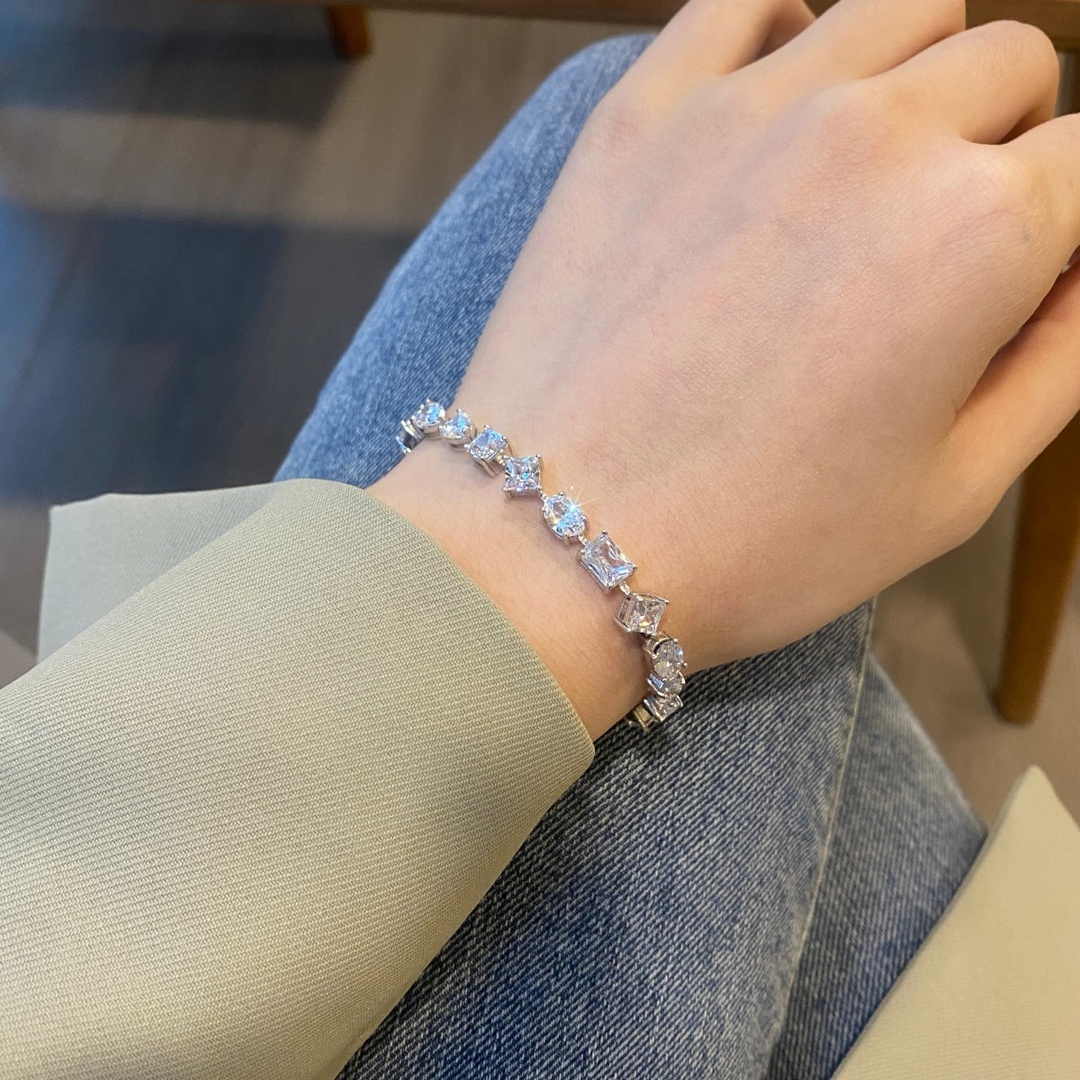 [CharmAmor]Unique Exquisite Multi Cut Daily Bracelet